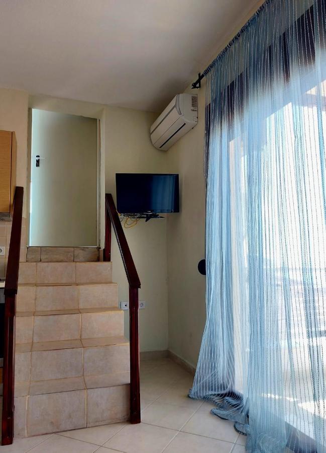 Apartment In Siviri Sea View Esterno foto